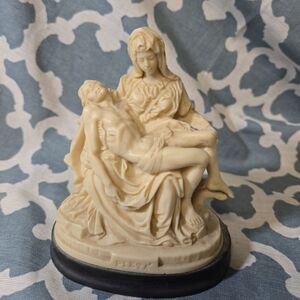 Pieta Santorini Sculptor Jesus in Marys arms